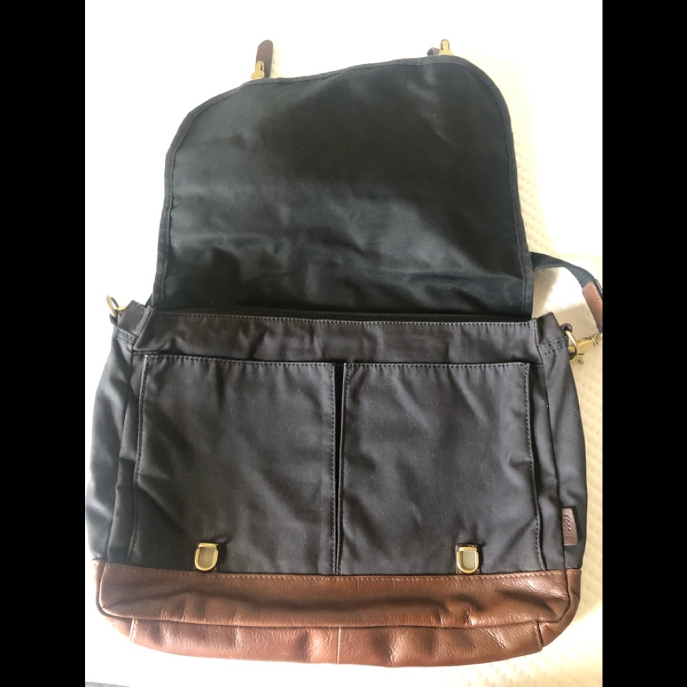 Fossil Computer Bag - Picture 2 of 5